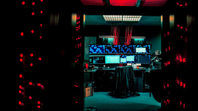 Cyberbunker: Tội phạm thế giới ngầm